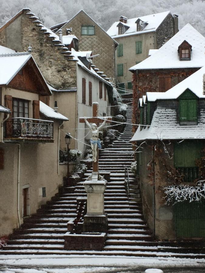 Cierp Les Deux Rives Bed & Breakfast エクステリア 写真