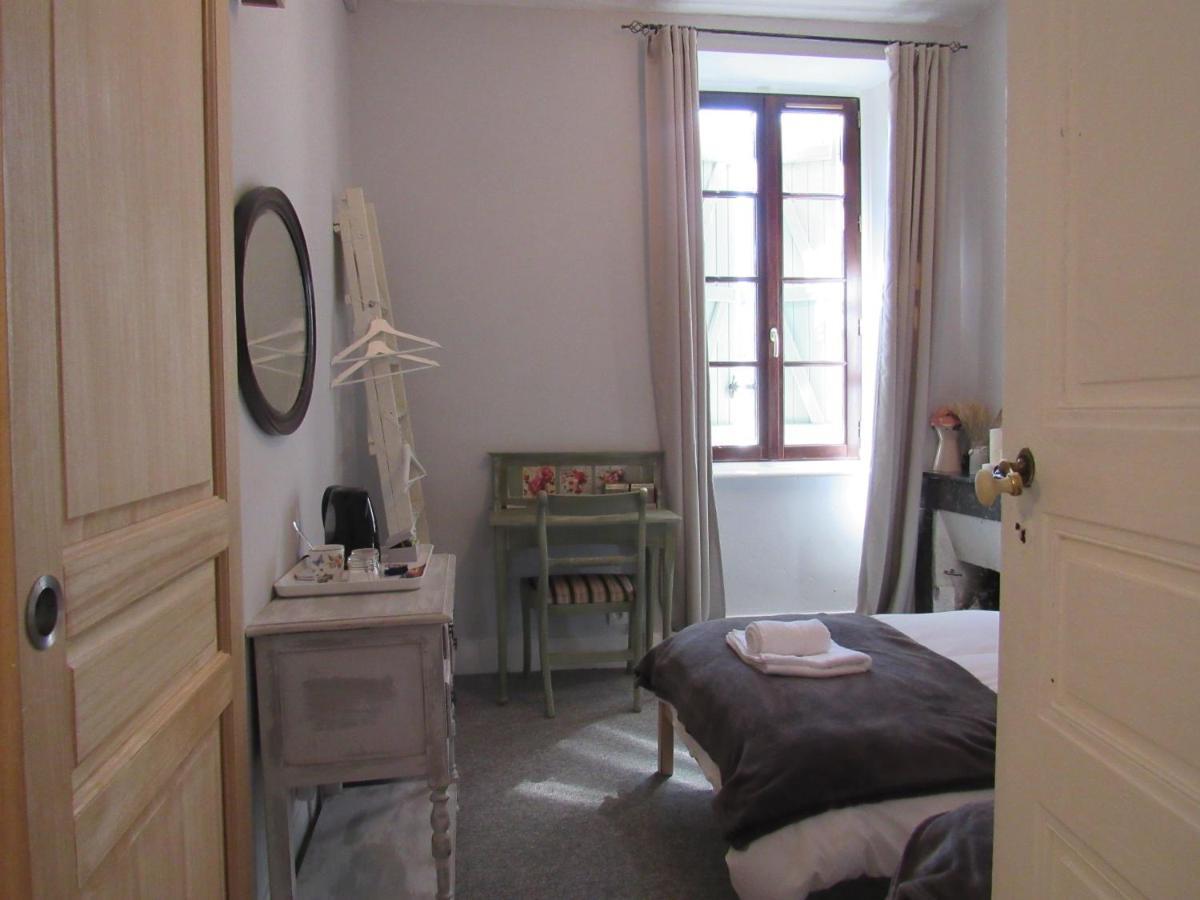 Cierp Les Deux Rives Bed & Breakfast エクステリア 写真